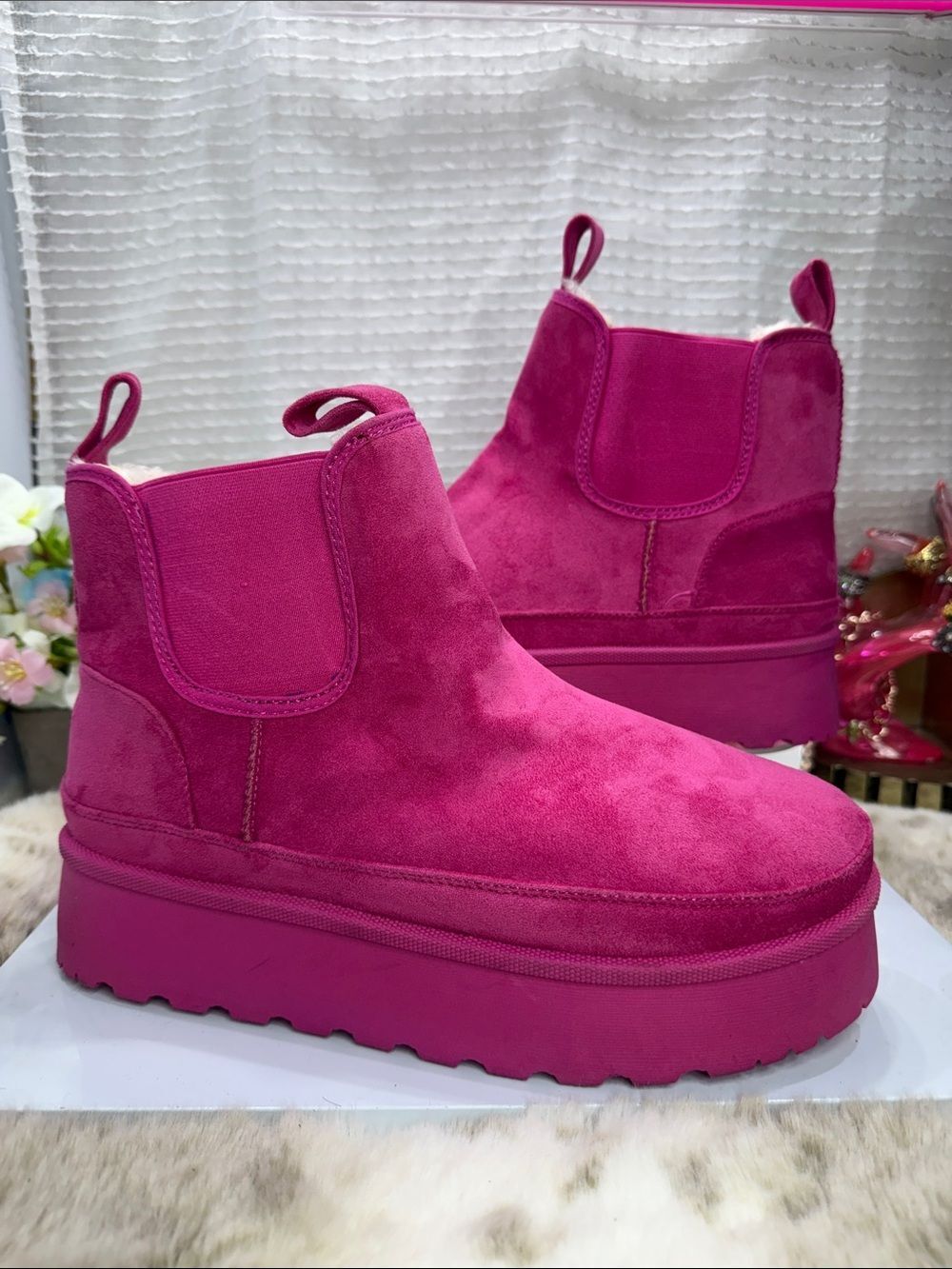 (Z2) Women’s Suede Platform Ankle Boots - Hot Pink,Sz 10